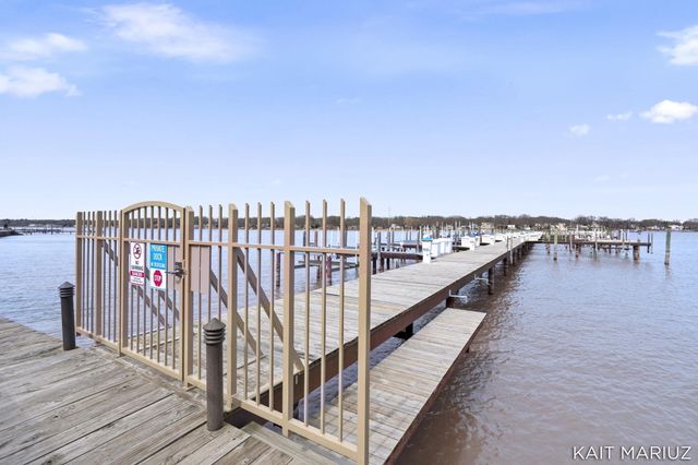 543 Macatawa Avenue, Holland City, MI 49423