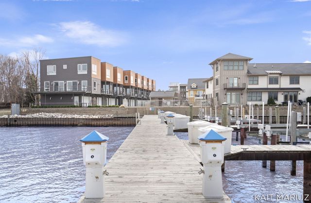 543 Macatawa Avenue, Holland City, MI 49423