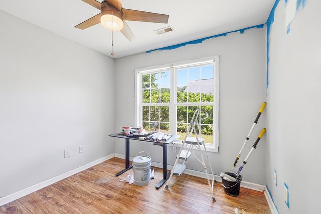 3950 Mayfield Dr., Conway, SC 29526