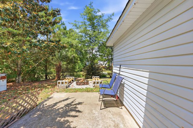 3950 Mayfield Dr., Conway, SC 29526