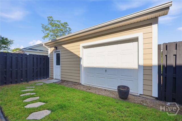 313 Lake View Drive, Pooler, GA 31322