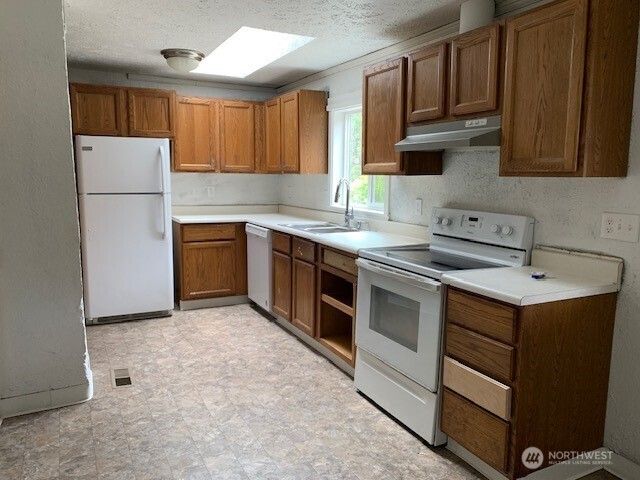 934 Cascade Avenue, Shelton, WA 98584