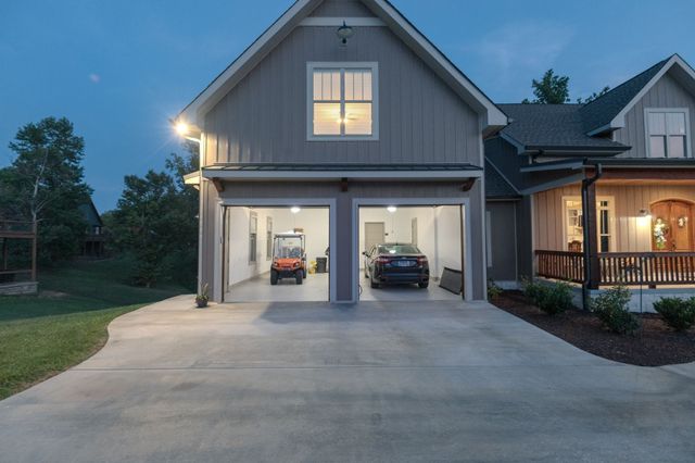 61 Joy Cir, Winchester, TN 37398