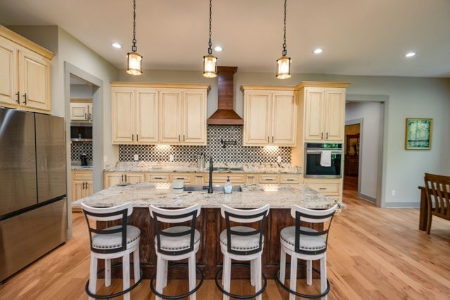 61 Joy Cir, Winchester, TN 37398