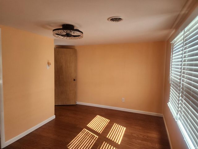 3518 S Valley Avenue, Marion, IN 46953