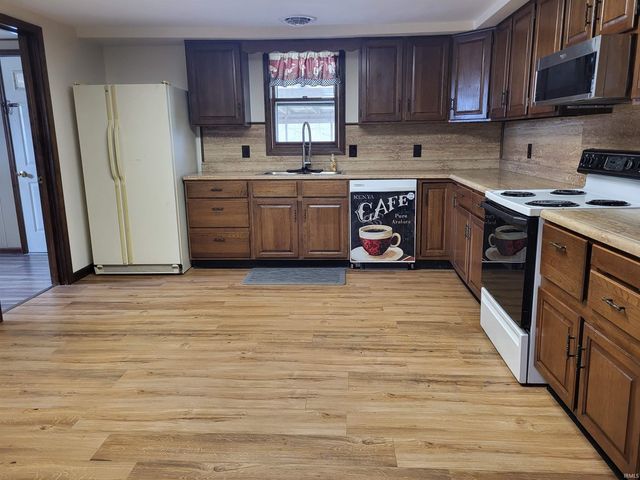 3518 S Valley Avenue, Marion, IN 46953