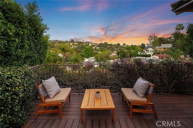 3310 Bennett Drive, Los Angeles, CA 90068