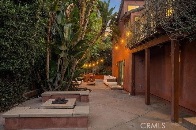 3310 Bennett Drive, Los Angeles, CA 90068