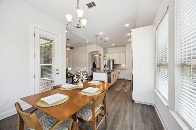 744 Founders RDG, Dripping Springs, TX 78620