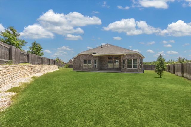 744 Founders RDG, Dripping Springs, TX 78620