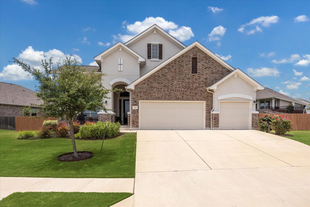 744 Founders RDG, Dripping Springs, TX 78620