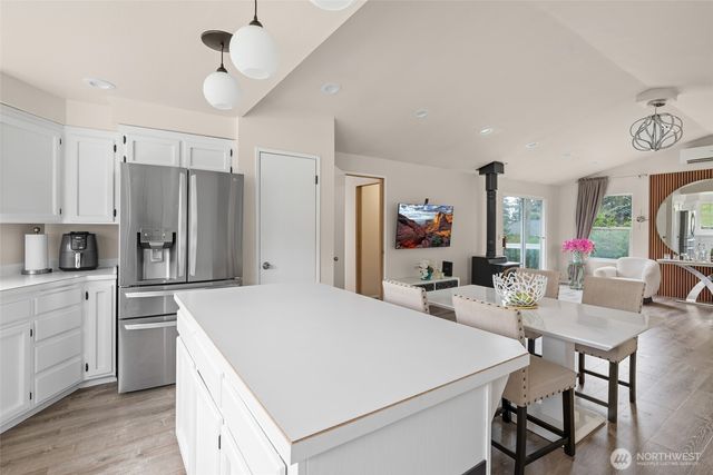 1974 Fiver Place, Oak Harbor, WA 98277