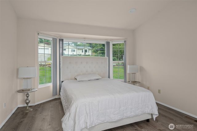 1974 Fiver Place, Oak Harbor, WA 98277