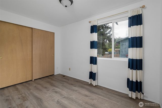 1974 Fiver Place, Oak Harbor, WA 98277