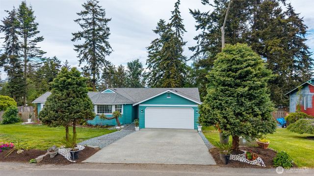 1974 Fiver Place, Oak Harbor, WA 98277
