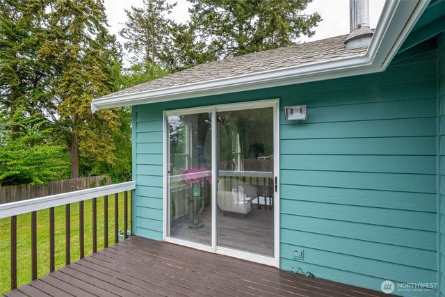 1974 Fiver Place, Oak Harbor, WA 98277
