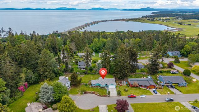 1974 Fiver Place, Oak Harbor, WA 98277