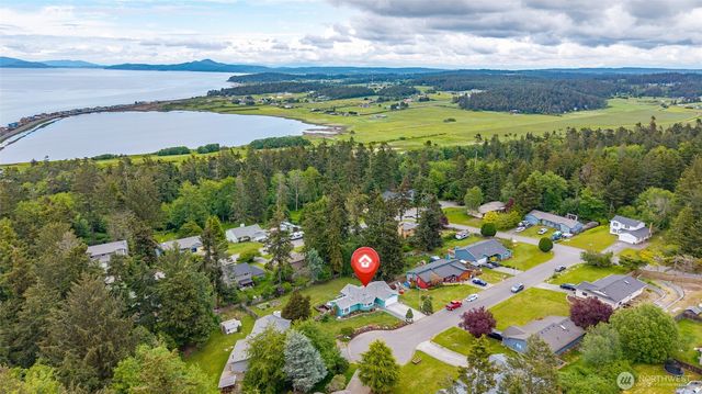 1974 Fiver Place, Oak Harbor, WA 98277