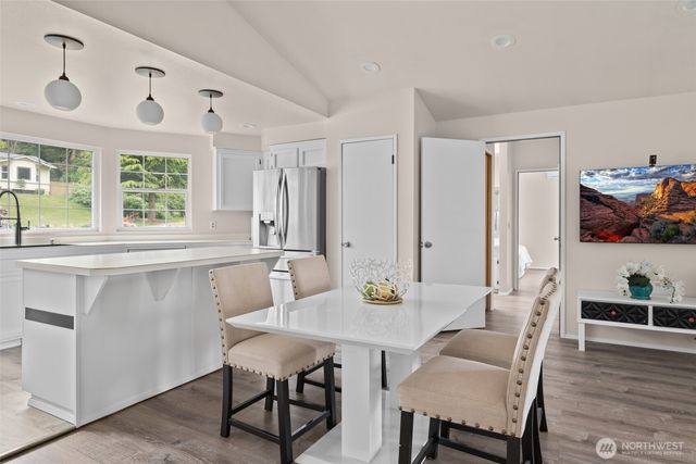 1974 Fiver Place, Oak Harbor, WA 98277