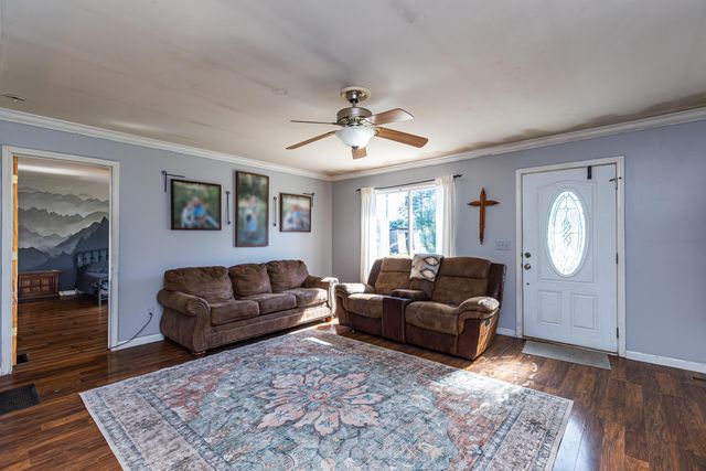 36 Manuel Road, Stanford, KY 40484