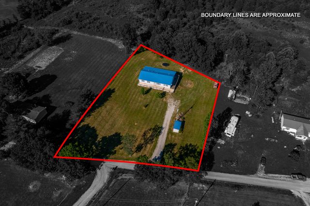 36 Manuel Road, Stanford, KY 40484