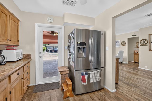 220 NW 48th Street, Oakland Park, FL 33309