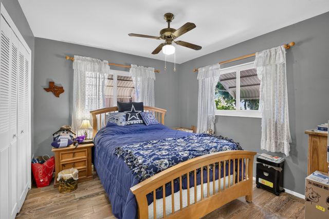 220 NW 48th Street, Oakland Park, FL 33309