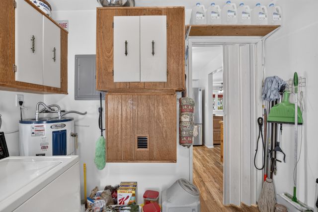 220 NW 48th Street, Oakland Park, FL 33309