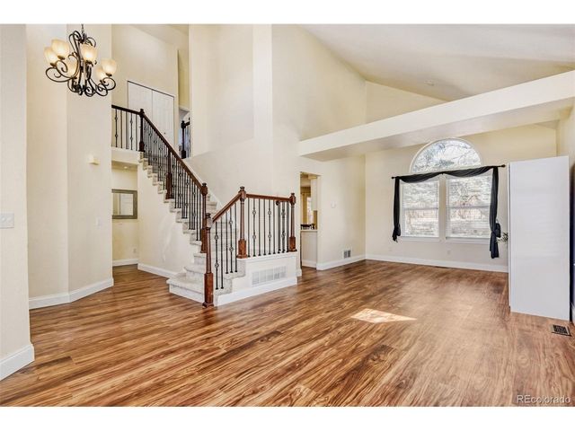 10047 Andrush Ct, Lone Tree, CO 80124