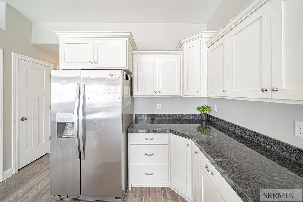 Image 25 of property listing at 5082 E Nelson Drive, Iona, ID 83427