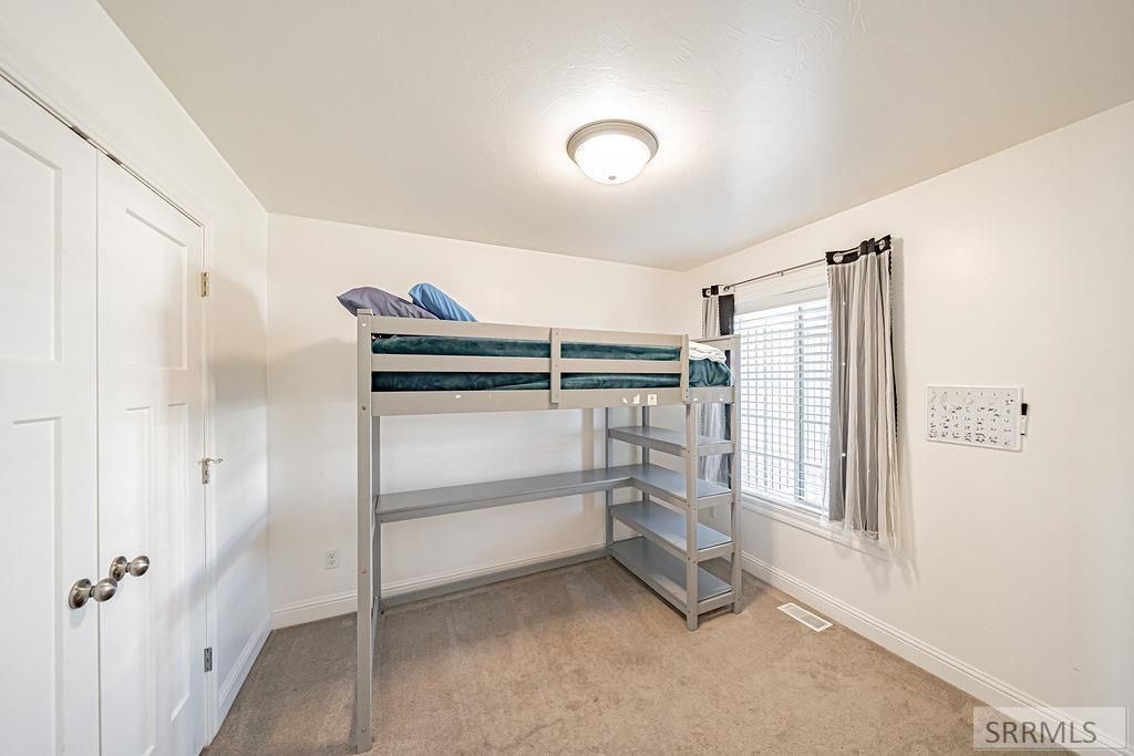 Image 40 of property listing at 5082 E Nelson Drive, Iona, ID 83427