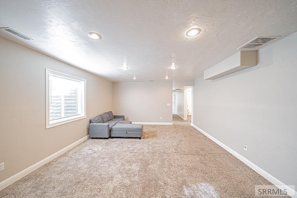 Image 49 of property listing at 5082 E Nelson Drive, Iona, ID 83427