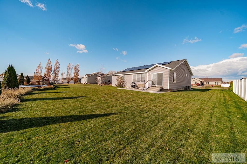 Image 71 of property listing at 5082 E Nelson Drive, Iona, ID 83427