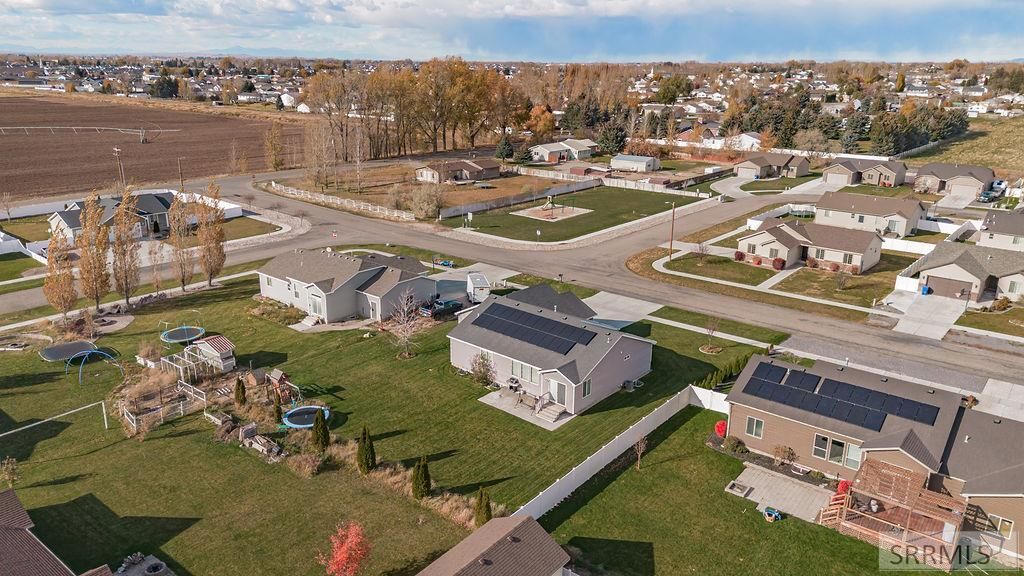 Image 74 of property listing at 5082 E Nelson Drive, Iona, ID 83427