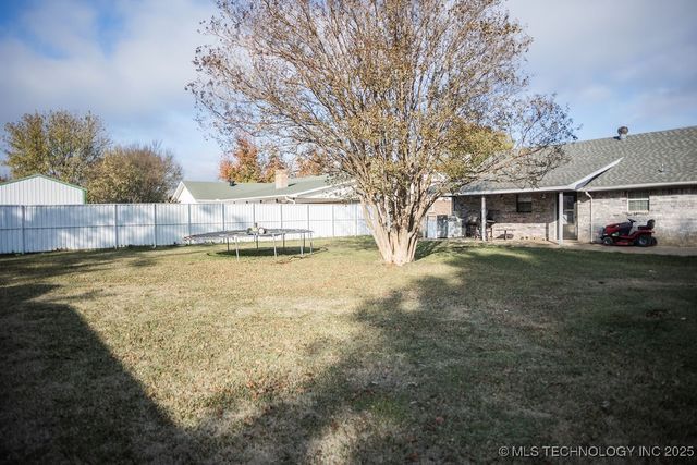 2709 Forrest Circle, Durant, OK 74701