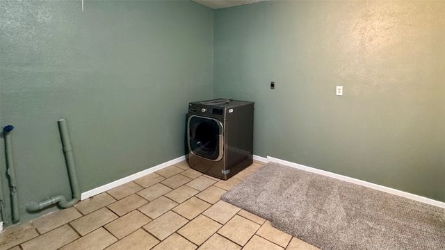 2626 W Washington Street, Denison, TX 75020