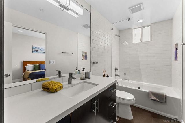 3952 Haines St, San Diego, CA 92109
