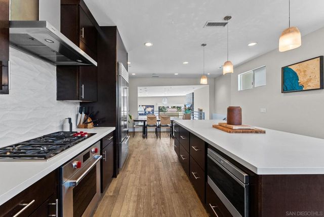 3952 Haines St, San Diego, CA 92109