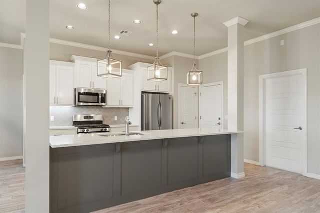 2600 Summit Crossing Parkway, Norman, OK 73071