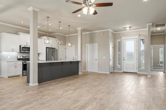2600 Summit Crossing Parkway, Norman, OK 73071