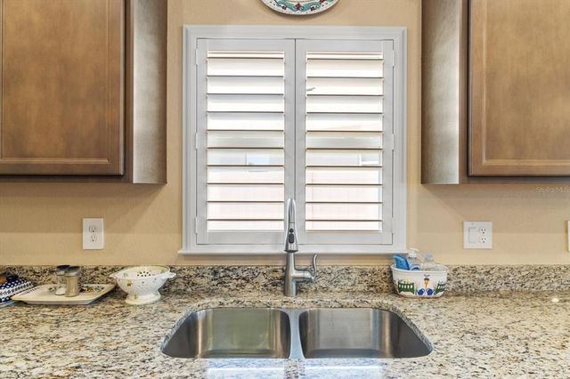 571 W TWISTED OAKS DRIVE, Beverly Hills, FL 34465