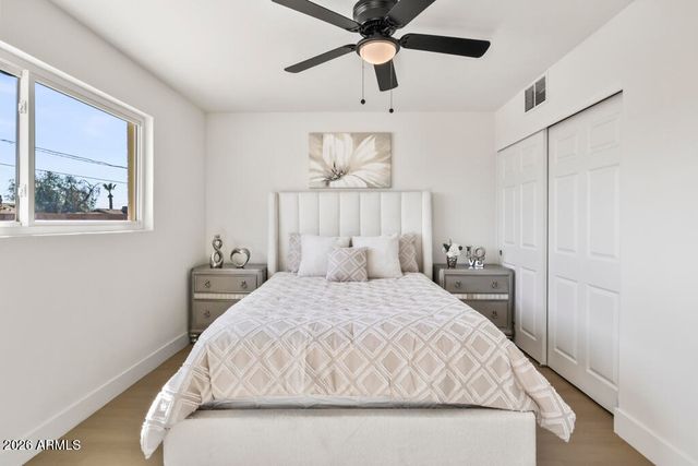 1123 E ALICE Avenue, Phoenix, AZ 85020