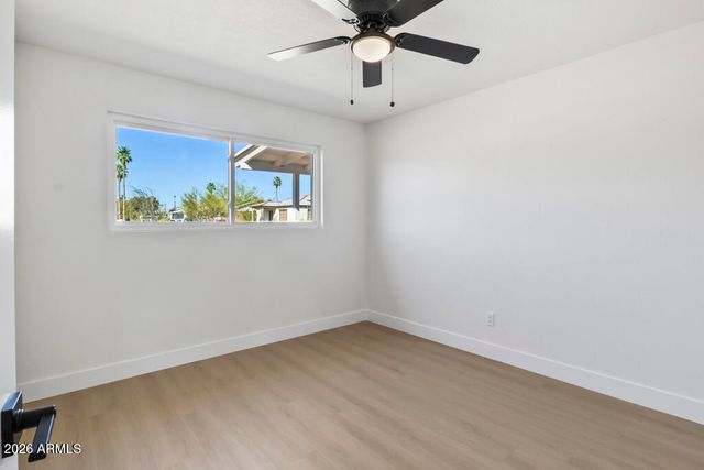 1123 E ALICE Avenue, Phoenix, AZ 85020