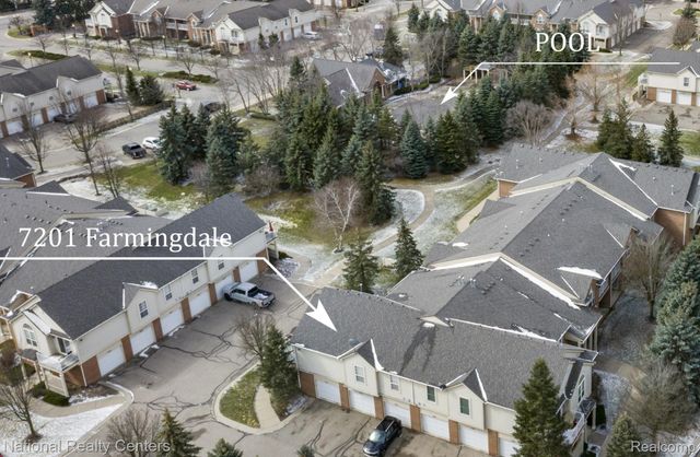 7201 Farmingdale Lane, Commerce Charter Township, MI 48390