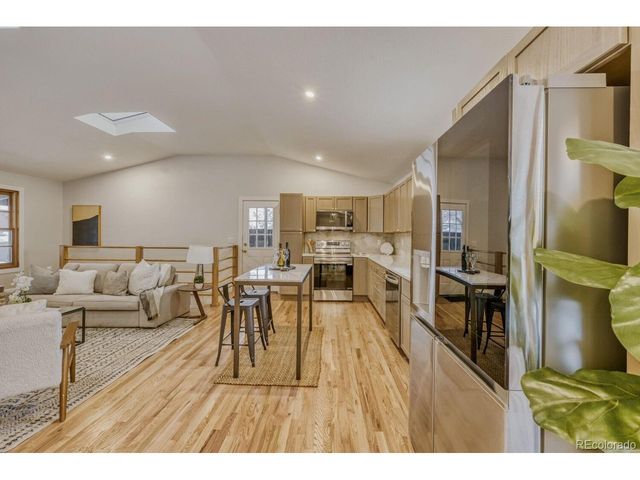 8370 W 64th Ave, Arvada, CO 80004