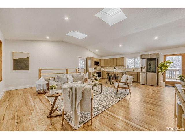 8370 W 64th Ave, Arvada, CO 80004