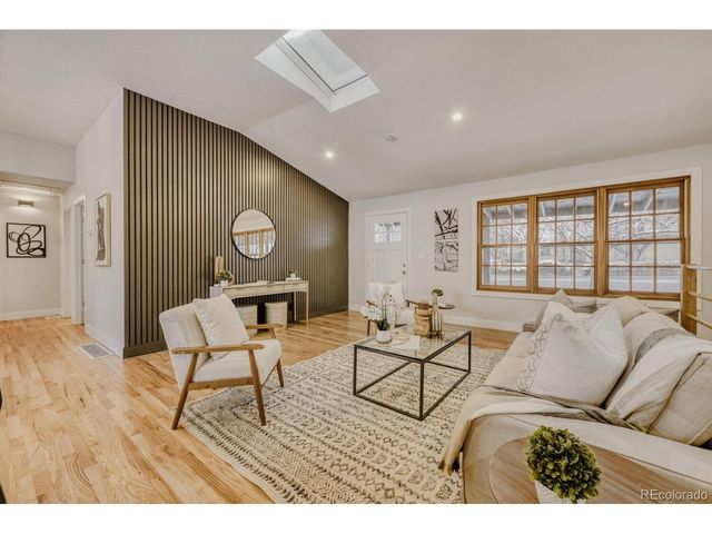 8370 W 64th Ave, Arvada, CO 80004