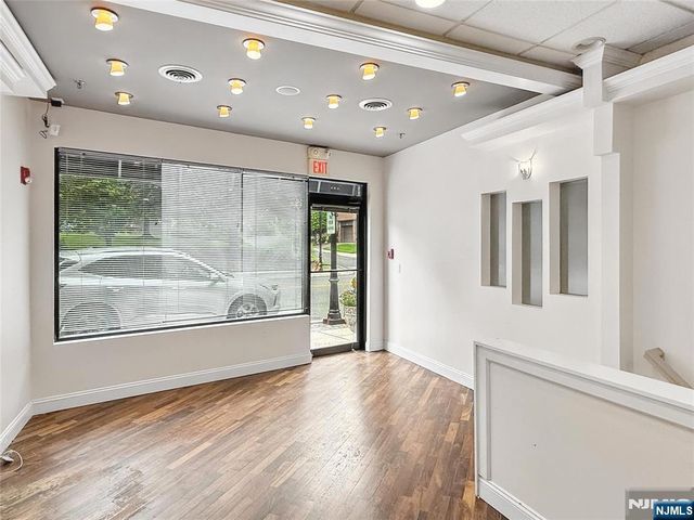 854 Kinderkamack, River Edge, NJ 07661