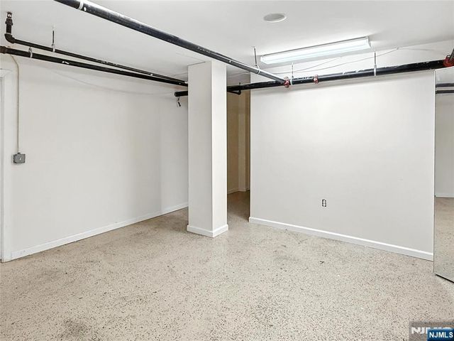 854 Kinderkamack, River Edge, NJ 07661