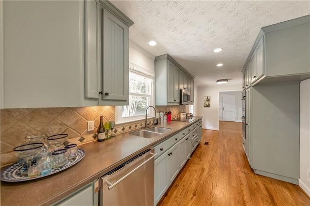 180 Dublin Court SW, Mableton, GA 30126